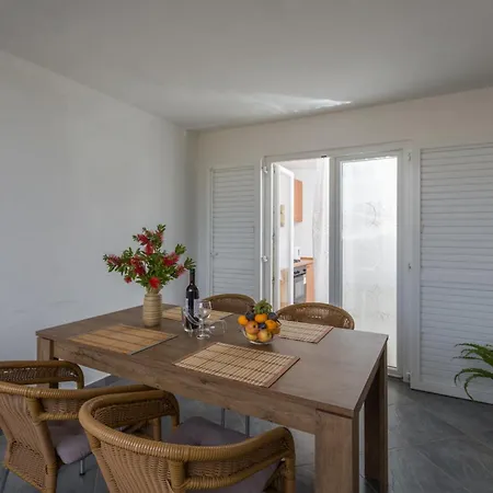 Apartment Marica *